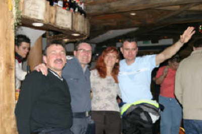 Party machen am Abend